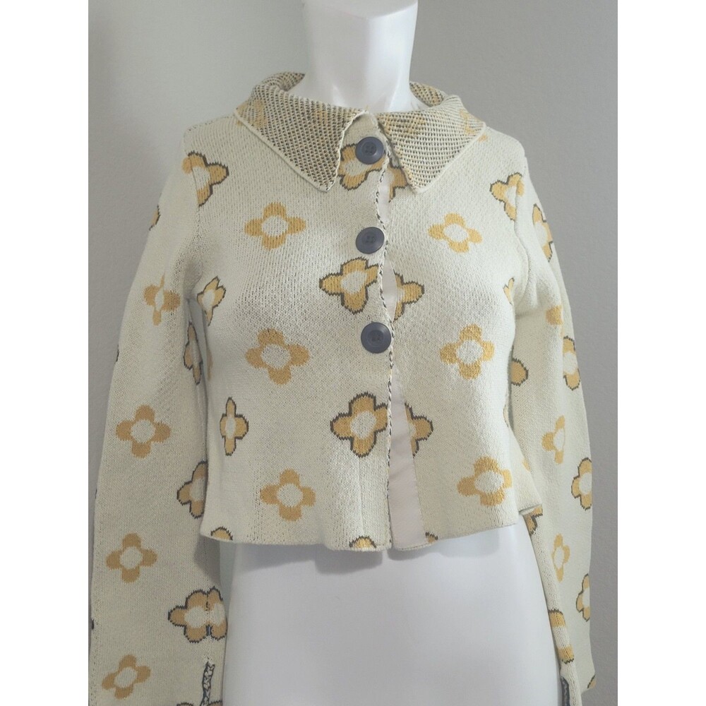 ModCloth Small cardigan sweater knit flower button stretch collar crop short - Picture 6 of 12
